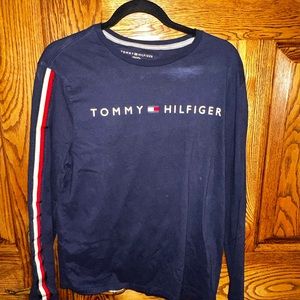 Tommy Hilfiger Men’s long sleeve T - men’s size M